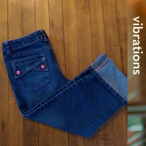 Size 14 girls dark blue jean capris - Picture 2 of 16